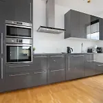 Appartement Sea Towers Nowoczesne W Gdyni Z Pieknym Widokiem I Parkingiem By Renters