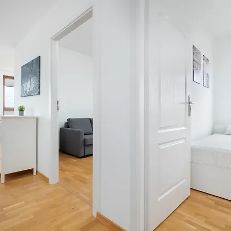 Sea Towers Nowoczesne W Gdyni Z Pieknym Widokiem I Parkingiem By Renters * Gdynia