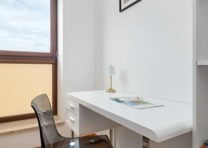 Sea Towers Nowoczesne W Gdyni Z Pieknym Widokiem I Parkingiem By Renters شقة غدينيا