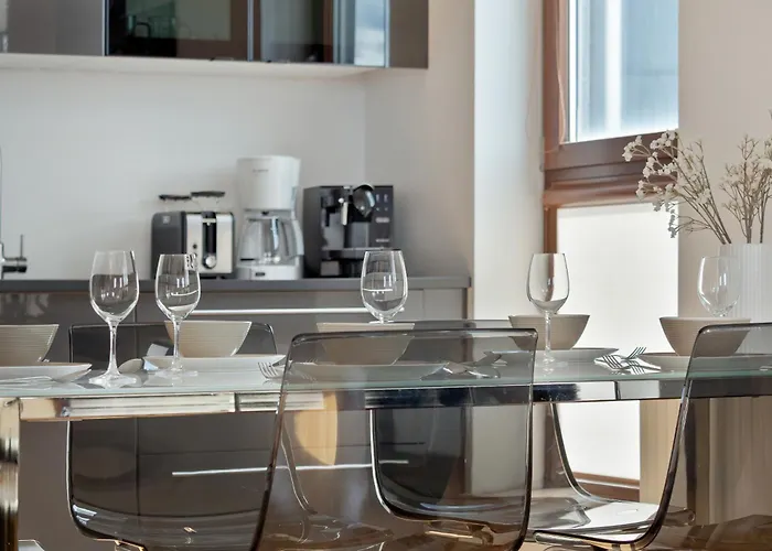 Sea Towers Nowoczesne W Gdyni Z Pieknym Widokiem I Parkingiem By Renters غدينيا