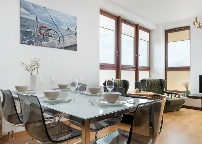 Sea Towers Nowoczesne W Gdyni Z Pieknym Widokiem I Parkingiem By Renters شقة *