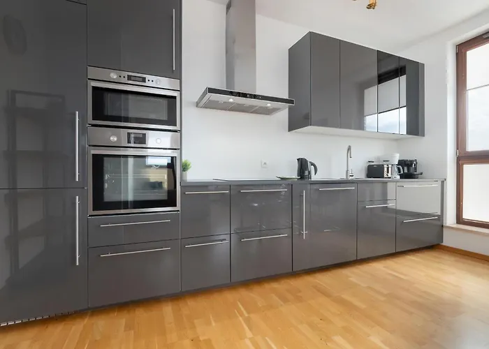 شقة Sea Towers Nowoczesne W Gdyni Z Pieknym Widokiem I Parkingiem By Renters