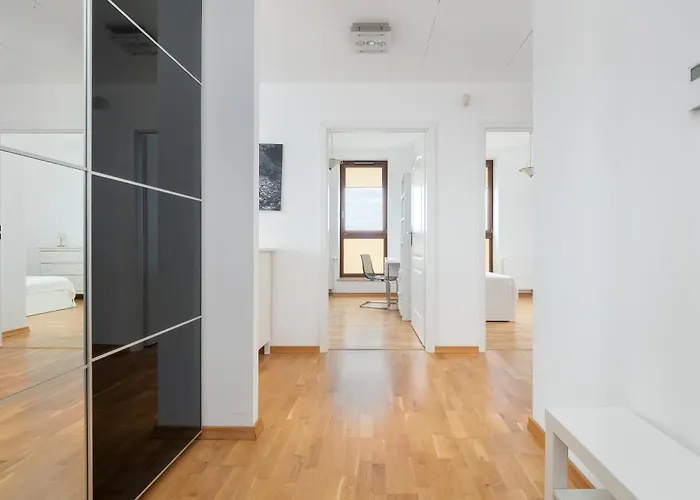 شقة Sea Towers Nowoczesne W Gdyni Z Pieknym Widokiem I Parkingiem By Renters *